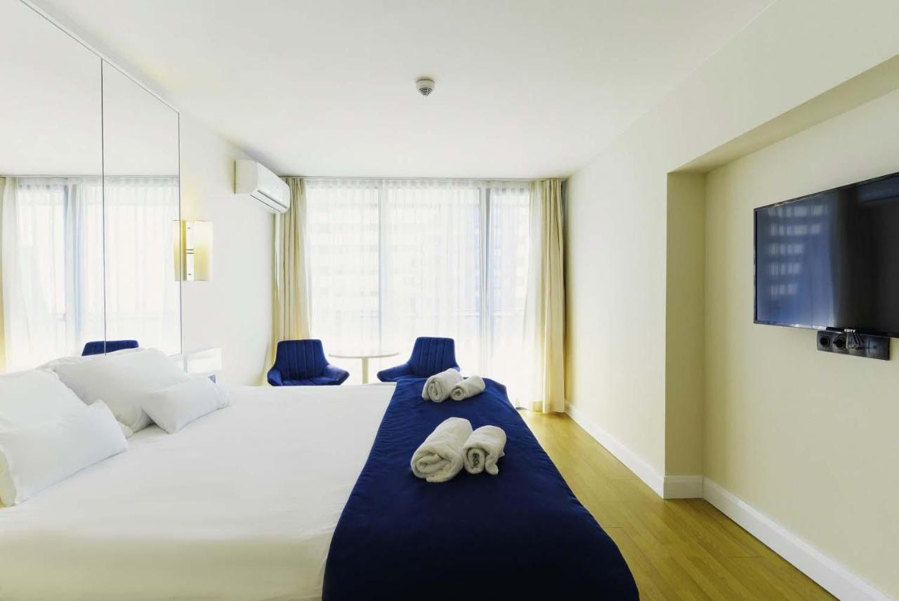 Elegance Sea View Aparthotel In Orbi City Batumi Kültér fotó