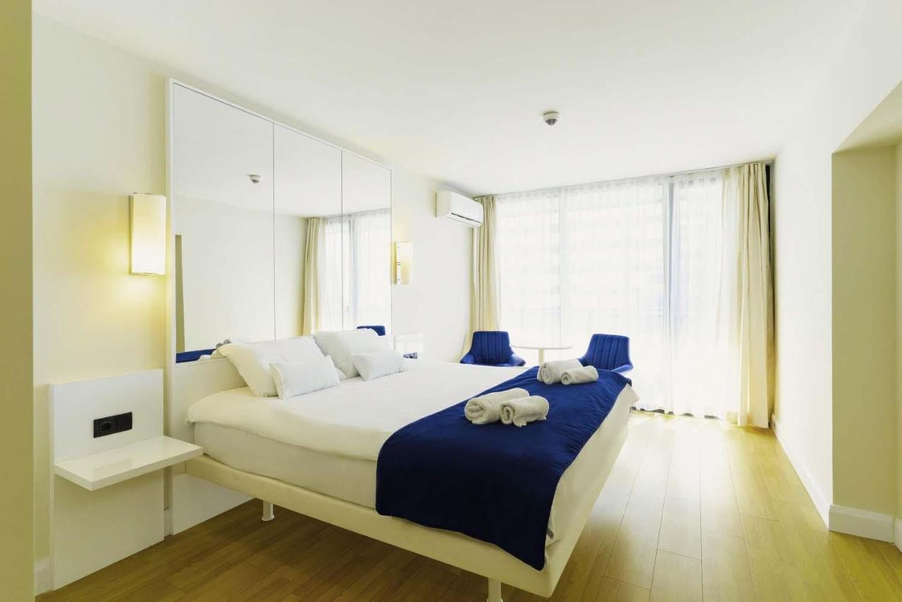 Elegance Sea View Aparthotel In Orbi City Batumi Kültér fotó