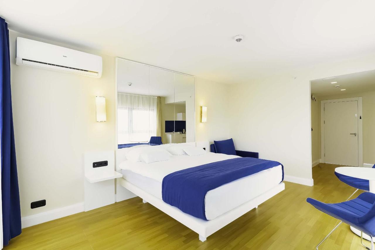 Elegance Sea View Aparthotel In Orbi City Batumi Kültér fotó
