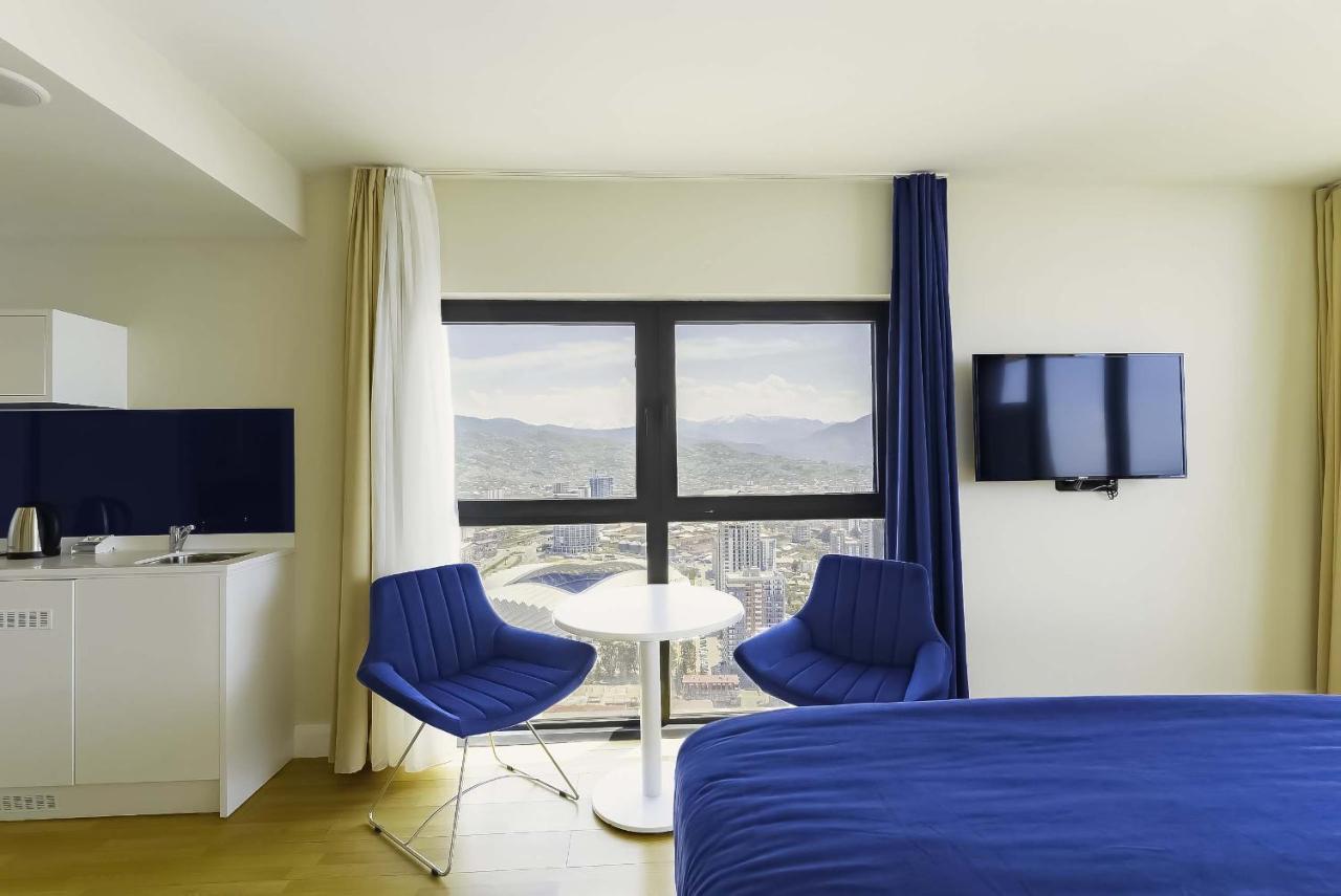 Elegance Sea View Aparthotel In Orbi City Batumi Kültér fotó