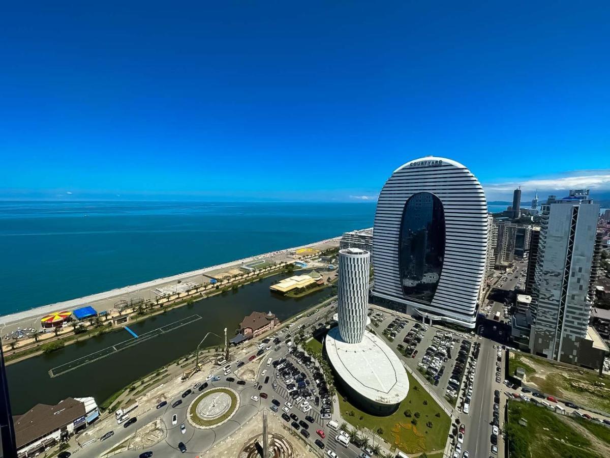 Elegance Sea View Aparthotel In Orbi City Batumi Kültér fotó