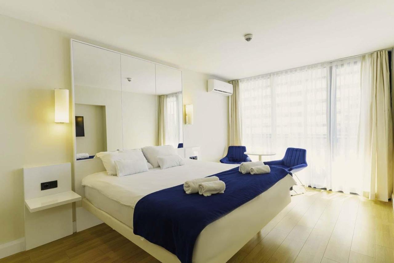 Elegance Sea View Aparthotel In Orbi City Batumi Kültér fotó