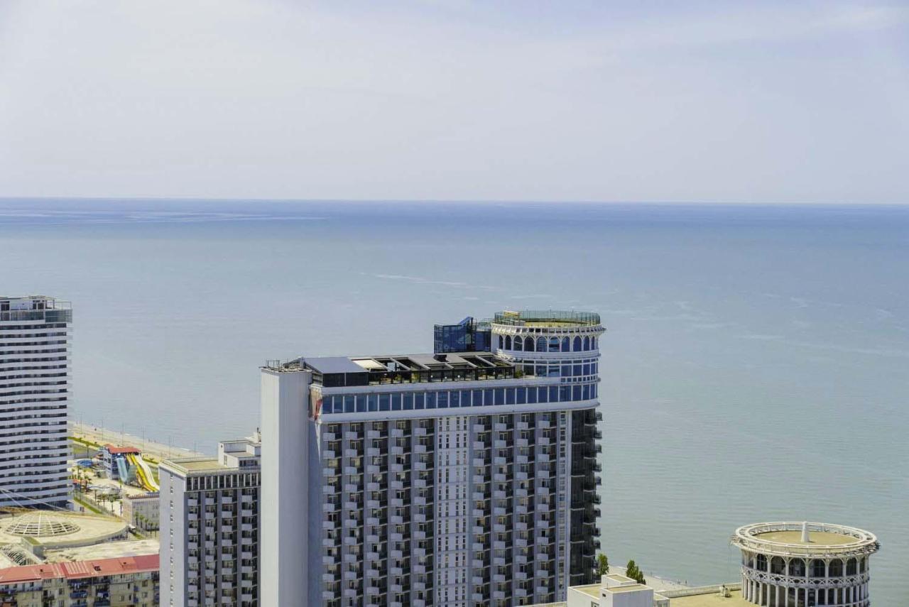 Elegance Sea View Aparthotel In Orbi City Batumi Kültér fotó