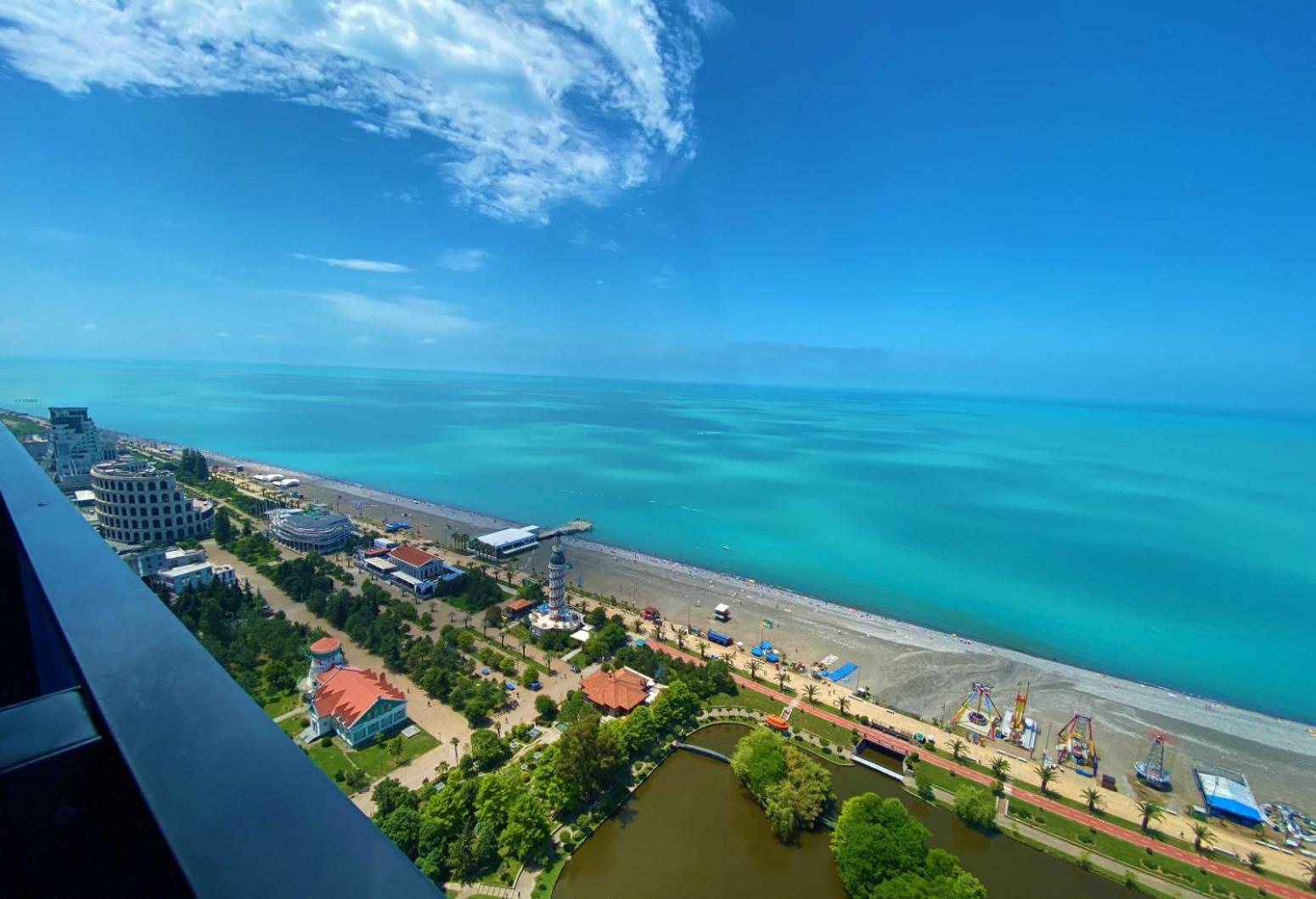 Elegance Sea View Aparthotel In Orbi City Batumi Kültér fotó