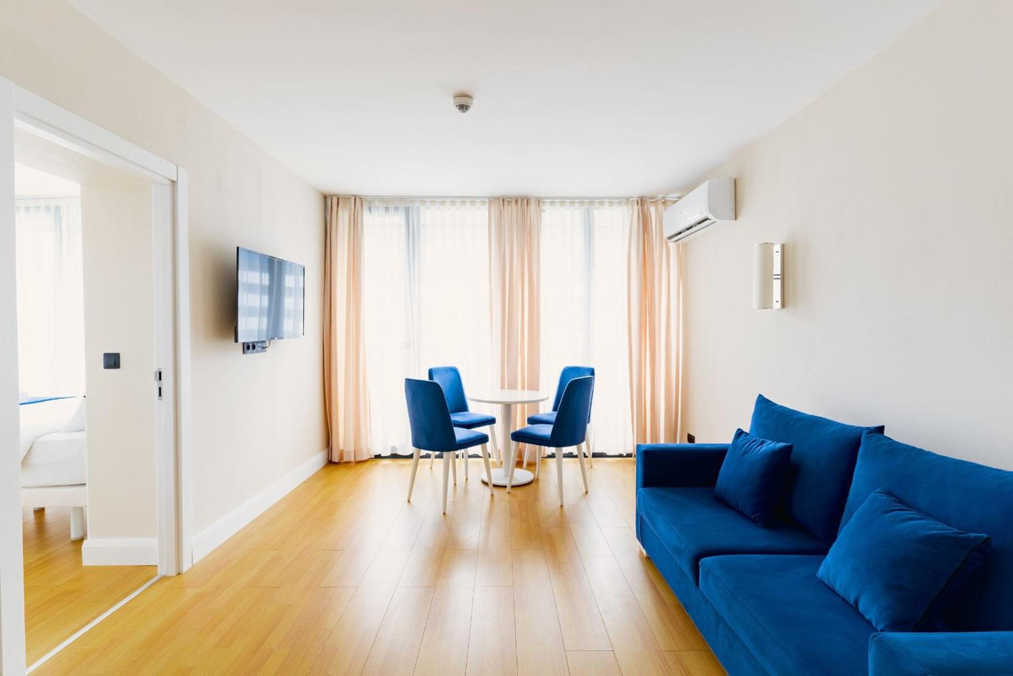 Elegance Sea View Aparthotel In Orbi City Batumi Kültér fotó